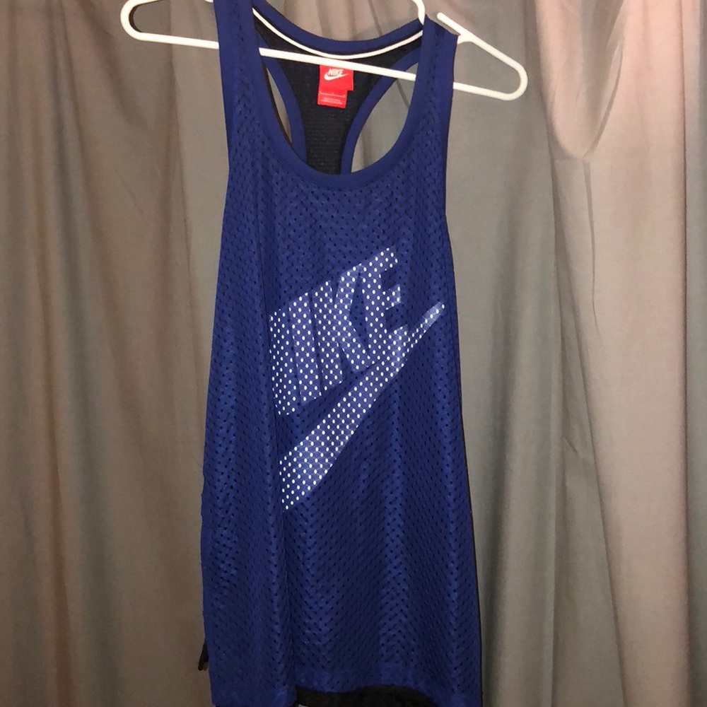 Nike womens workout jersey